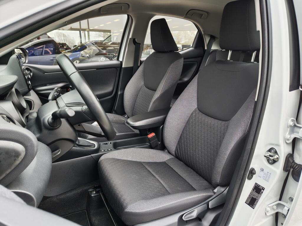 Toyota Yaris 1.5 Hybrid Dynamic | Keyless Entry | Stoelverwarming | Android A - Image 25