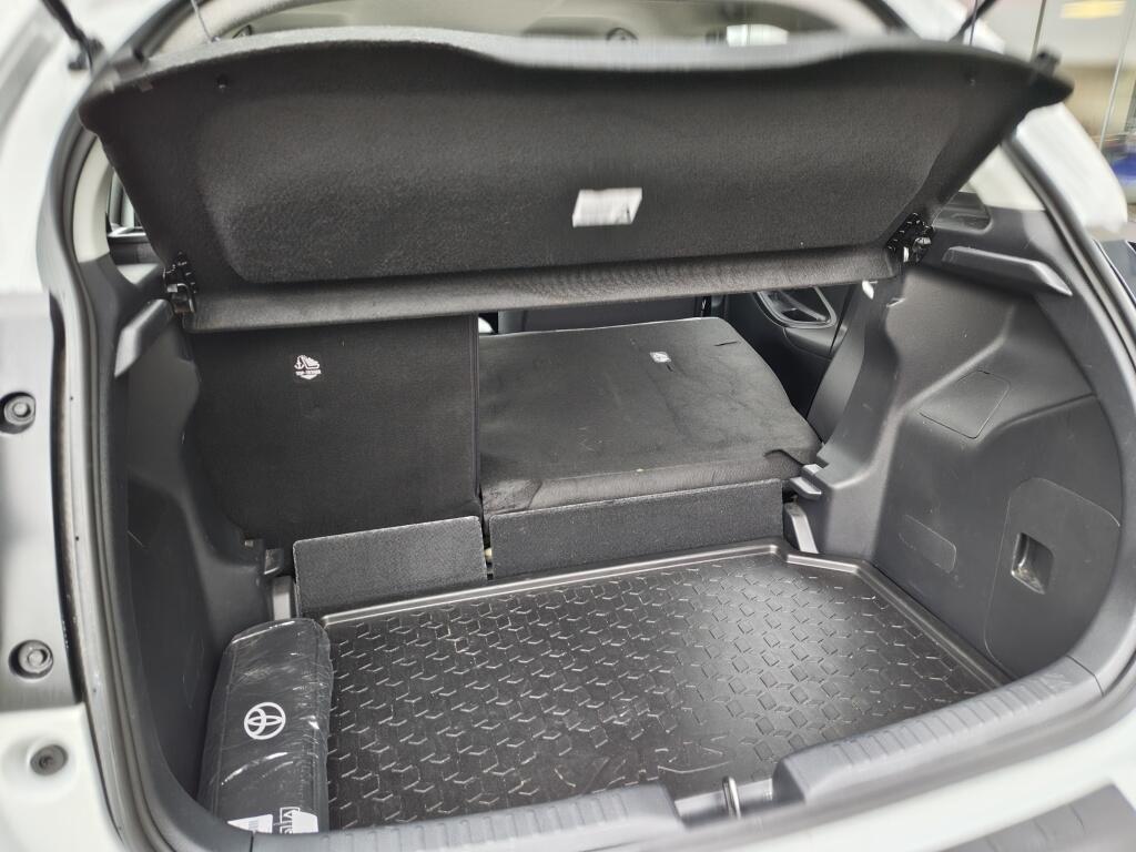 Toyota Yaris 1.5 Hybrid Dynamic | Keyless Entry | Stoelverwarming | Android A - Image 30