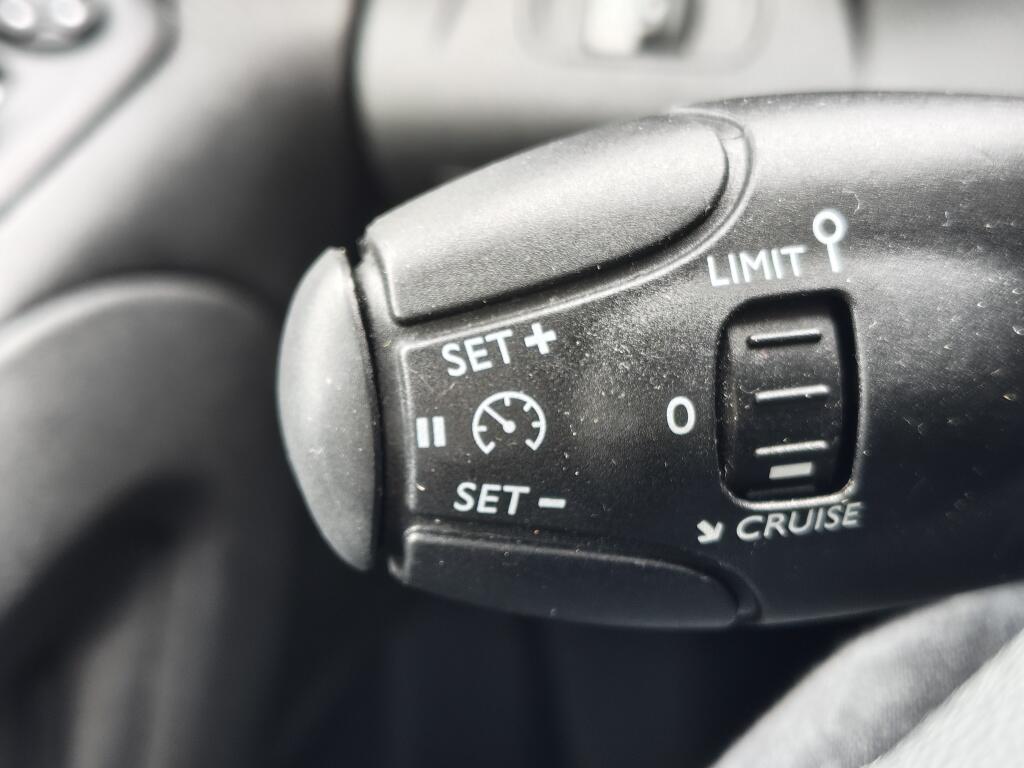 Toyota PROACE CITY 1.5 D-4D Navigator | All Seasons | Cruise Control | Android Auto - Image 15