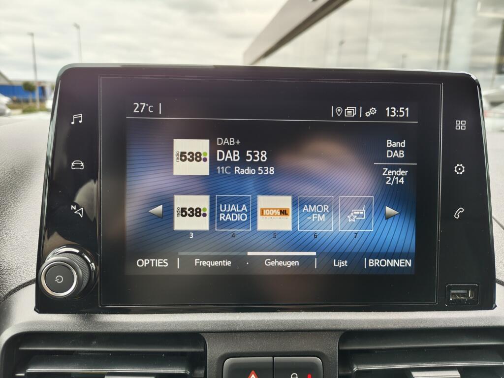 Toyota PROACE CITY 1.5 D-4D Navigator | All Seasons | Cruise Control | Android Auto - Image 16