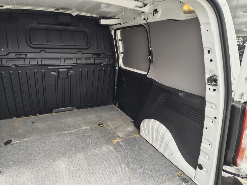 Toyota PROACE CITY 1.5 D-4D Navigator | All Seasons | Cruise Control | Android Auto - Image 32