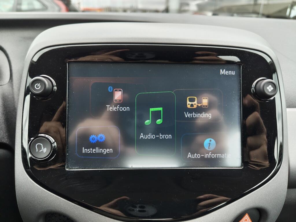 Toyota Aygo 1.0 VVT-i x-joy Automaat | Android Auto, Apple Carplay | Airco - Image 15