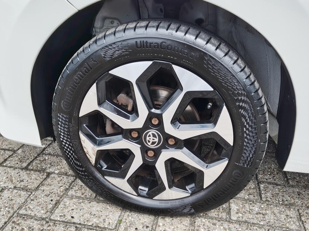 Toyota Aygo 1.0 VVT-i x-joy Automaat | Android Auto, Apple Carplay | Airco - Image 32