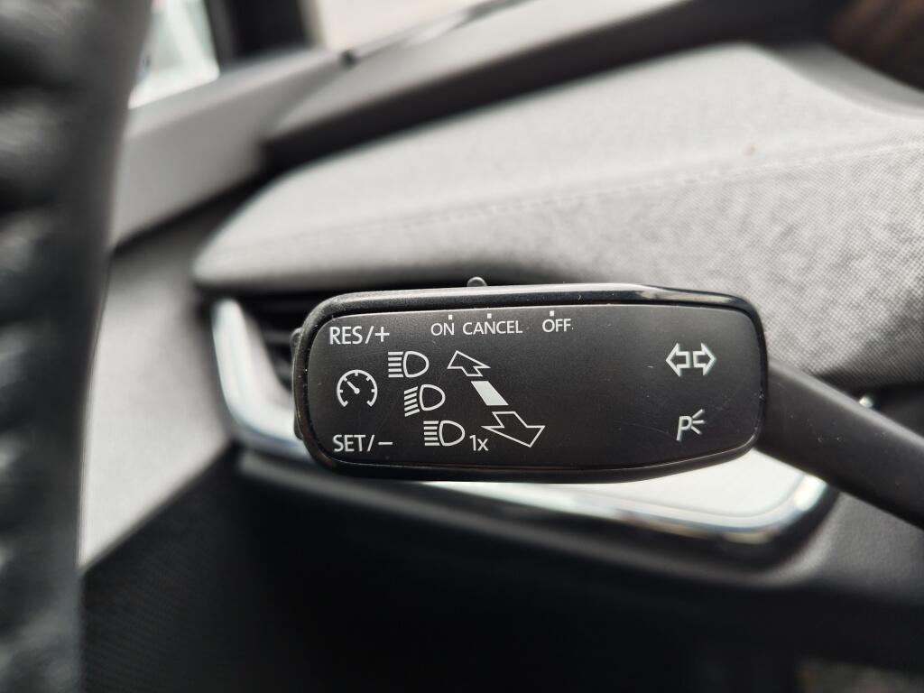 Skoda Enyaq iV 60 | SOH 92.6% | Navi | Sensoren v/a | Android Auto, Apple Carpl - Image 12