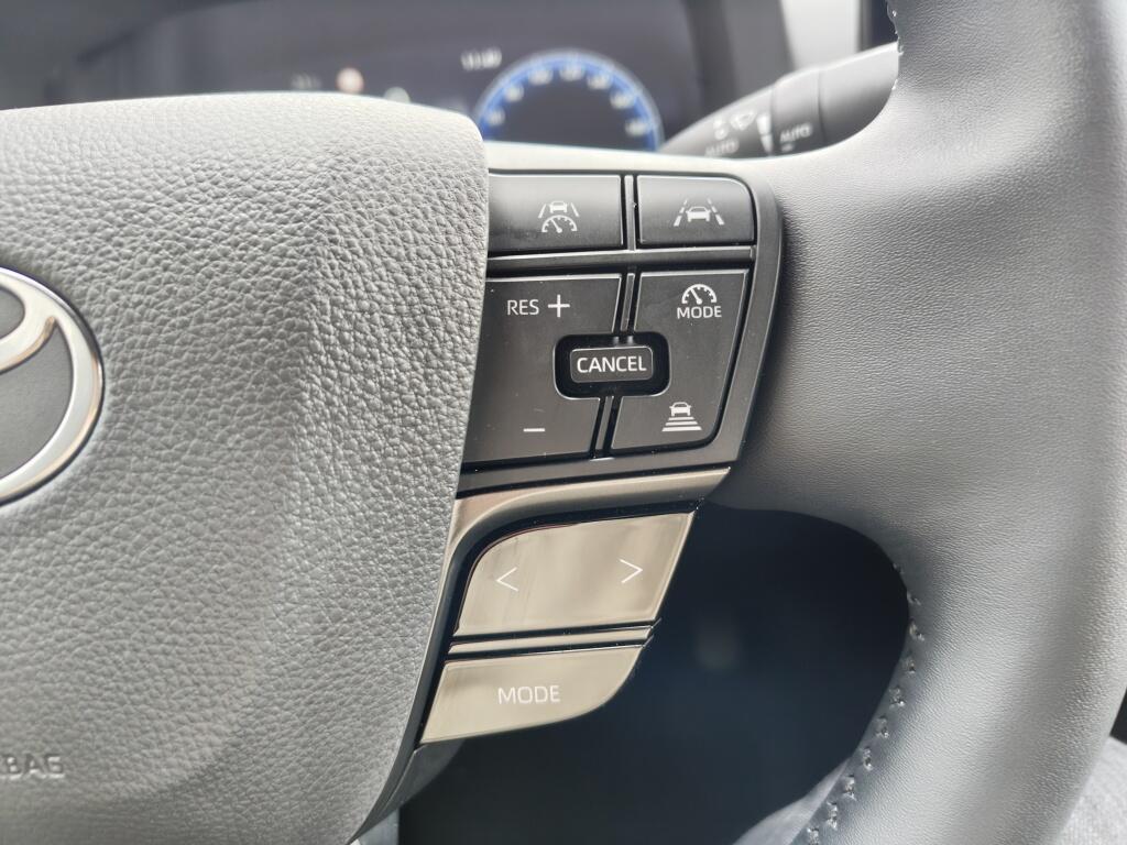 Toyota C-HR 2.0 PHEV 220 Executive | JBL | Navi | Memory Seat | Android Auto - Image 14