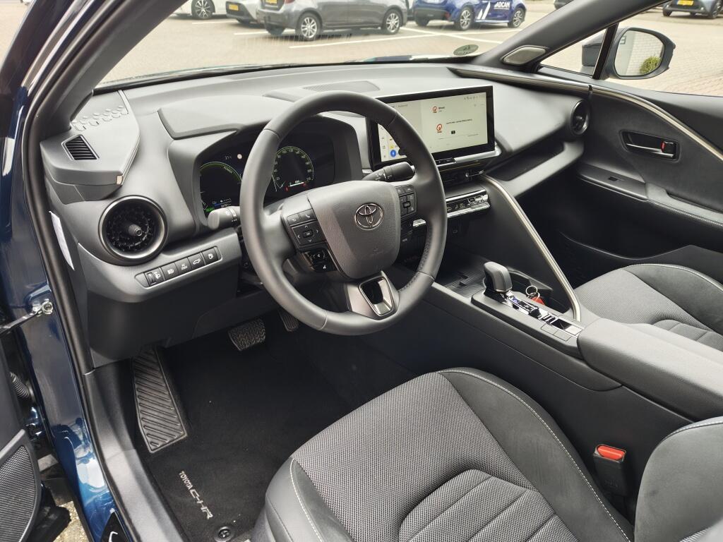 Toyota C-HR 2.0 PHEV 220 Executive | JBL | Navi | Memory Seat | Android Auto - Image 27