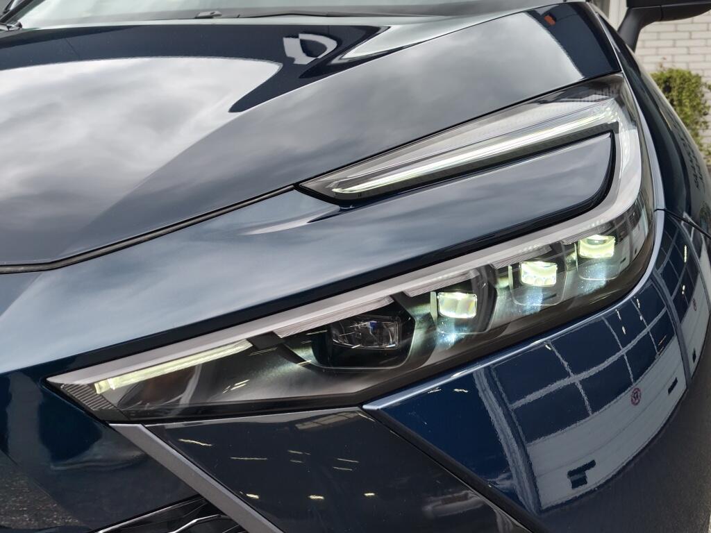 Toyota C-HR 2.0 PHEV 220 Executive | JBL | Navi | Memory Seat | Android Auto - Image 36