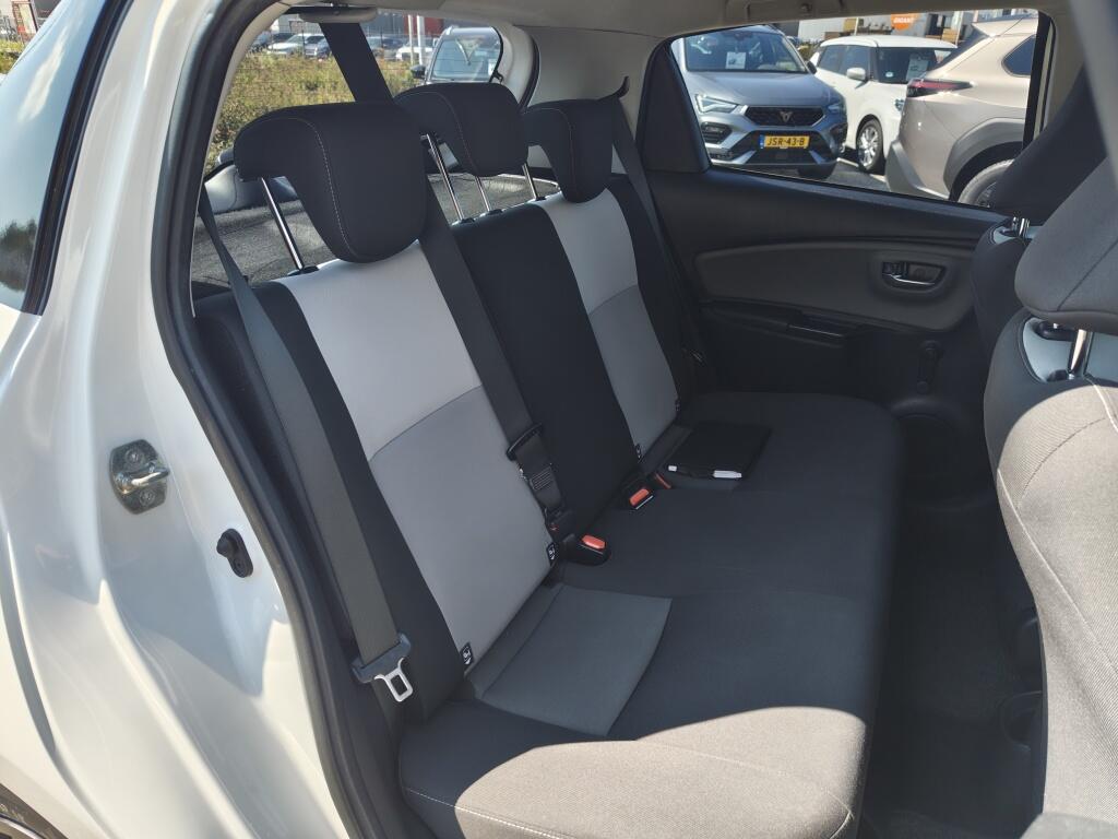 Toyota Yaris 1.5 Hybrid Active | Cruise Control | Achteruitrijcamera | El. Cl - Image 30