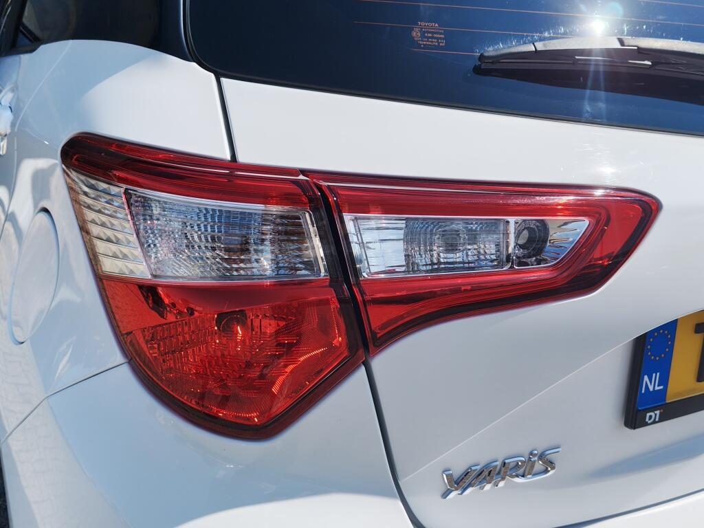 Toyota Yaris 1.5 Hybrid Active | Cruise Control | Achteruitrijcamera | El. Cl - Image 34