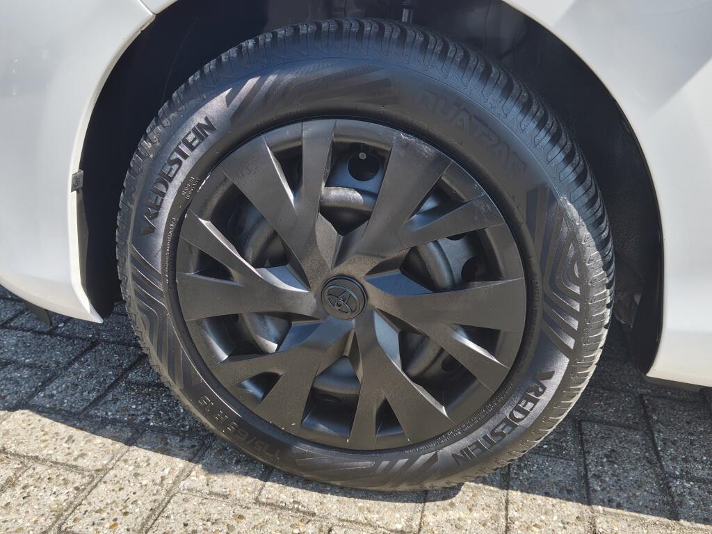 Toyota Yaris 1.5 Hybrid Active | Cruise Control | Achteruitrijcamera | El. Cl - Image 35