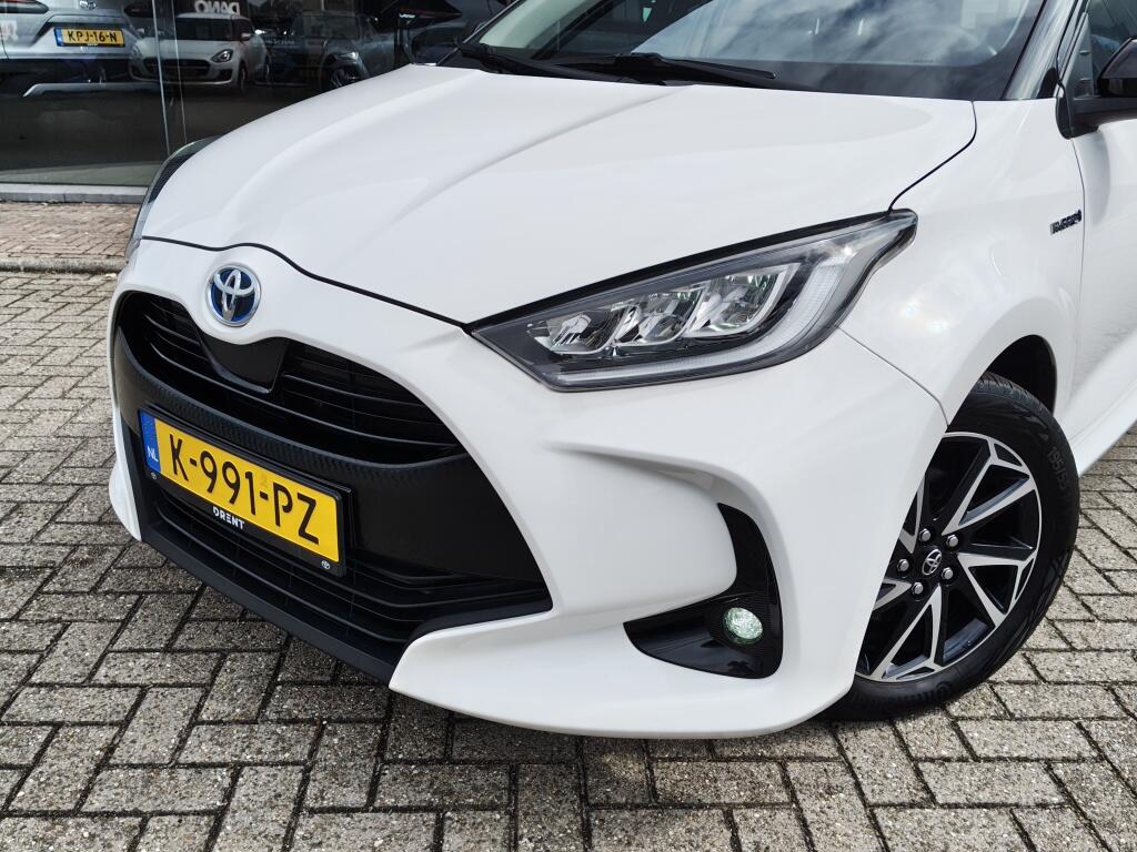 Toyota Yaris 1.5 Hybrid Dynamic Bi-Tone | Trekhaak Afneembaar | Navi | Keyles - Image 2