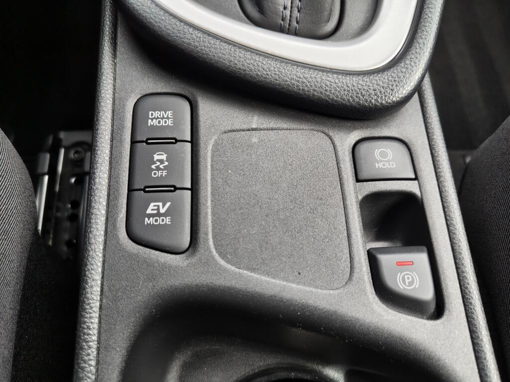 Toyota Yaris 1.5 Hybrid Dynamic Bi-Tone | Trekhaak Afneembaar | Navi | Keyles - Image 23