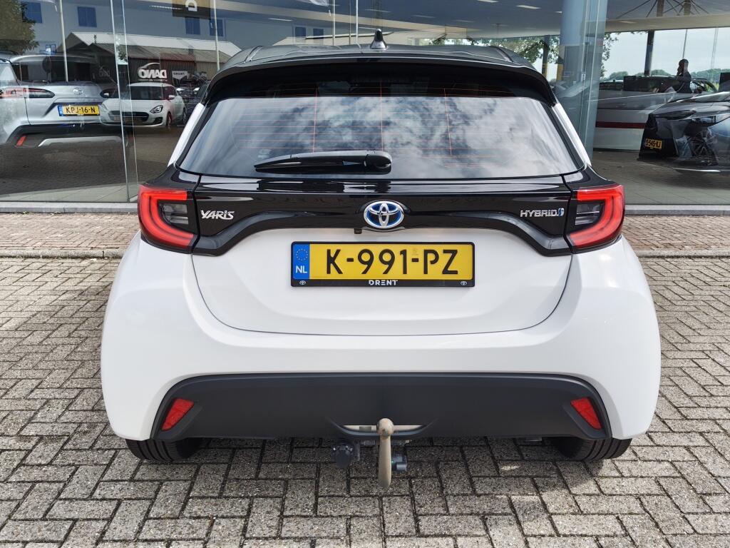 Toyota Yaris 1.5 Hybrid Dynamic Bi-Tone | Trekhaak Afneembaar | Navi | Keyles - Image 7
