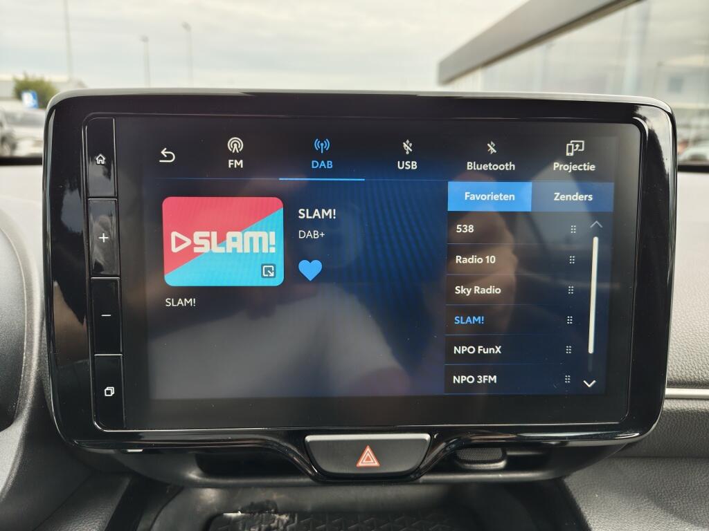Toyota Yaris Cross 1.5 Hybrid First Edition | Navi | Keyless Start & Entry | Android Auto - Image 17