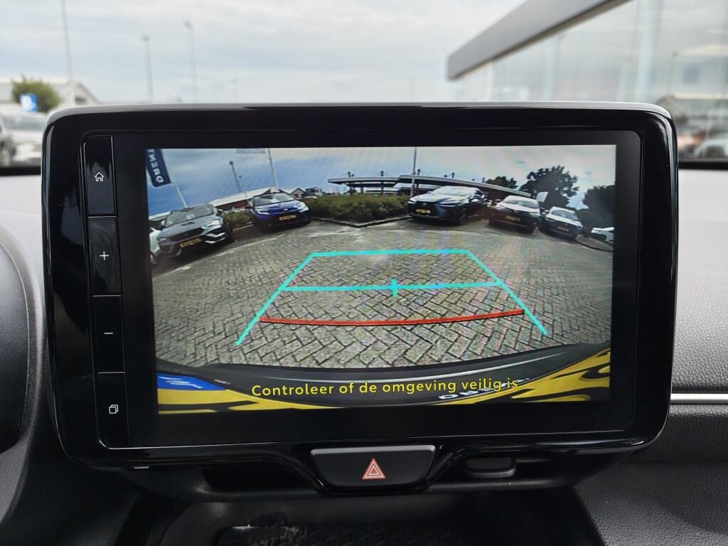 Toyota Yaris Cross 1.5 Hybrid First Edition | Navi | Keyless Start & Entry | Android Auto - Image 18