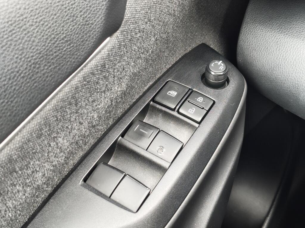 Toyota Yaris Cross 1.5 Hybrid First Edition | Navi | Keyless Start & Entry | Android Auto - Image 22