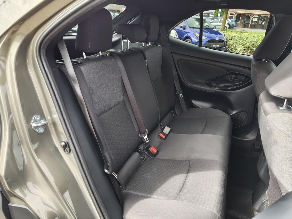 Toyota Yaris Cross 1.5 Hybrid First Edition | Navi | Keyless Start & Entry | Android Auto - Image 29