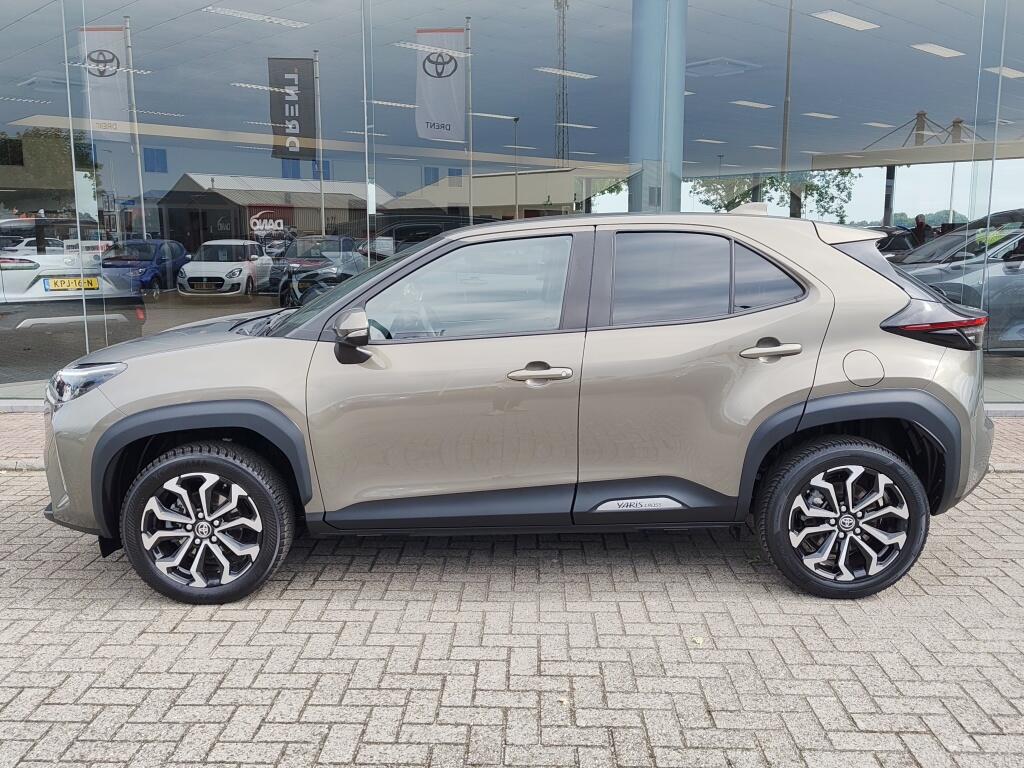 Toyota Yaris Cross 1.5 Hybrid First Edition | Navi | Keyless Start & Entry | Android Auto - Image 3