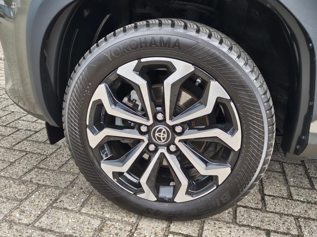 Toyota Yaris Cross 1.5 Hybrid First Edition | Navi | Keyless Start & Entry | Android Auto - Image 37