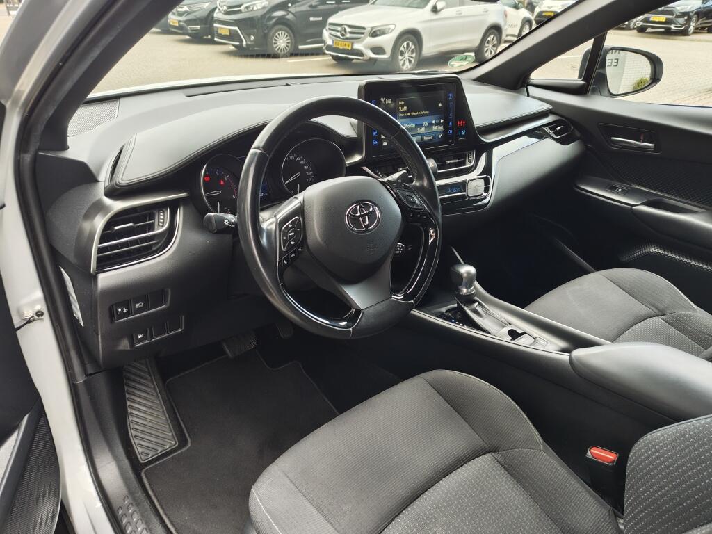 Toyota C-HR 1.2 Dynamic Automaat | Trekhaak | 1100 KG Trekgew. | DAB | - Image 25