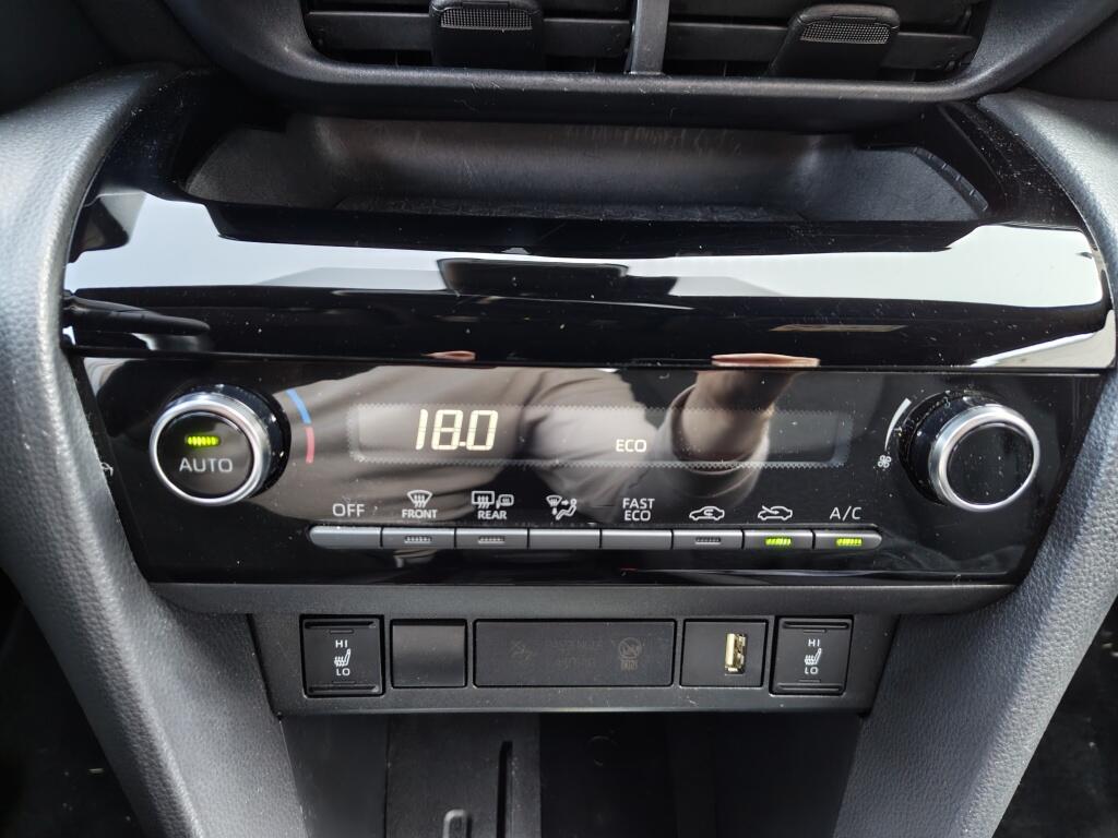 Toyota Yaris Cross 1.5 Hybrid Dynamic Plus | Sensoren v/a | Navi | Blind Spot | - Image 19