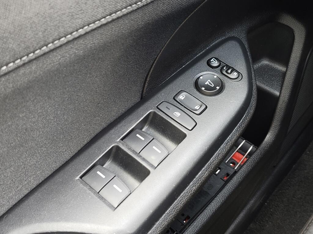 Honda Civic 1.0 i-VTEC Elegance | Sensoren v/a | Stoelverwarming | Navi - Image 24