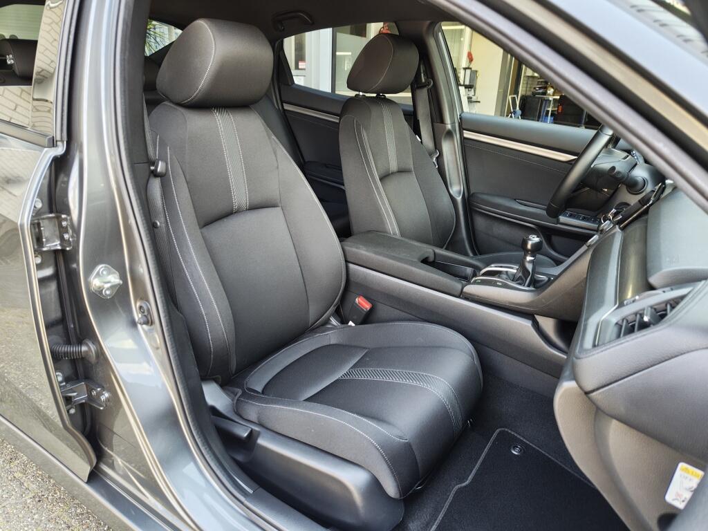 Honda Civic 1.0 i-VTEC Elegance | Sensoren v/a | Stoelverwarming | Navi - Image 28