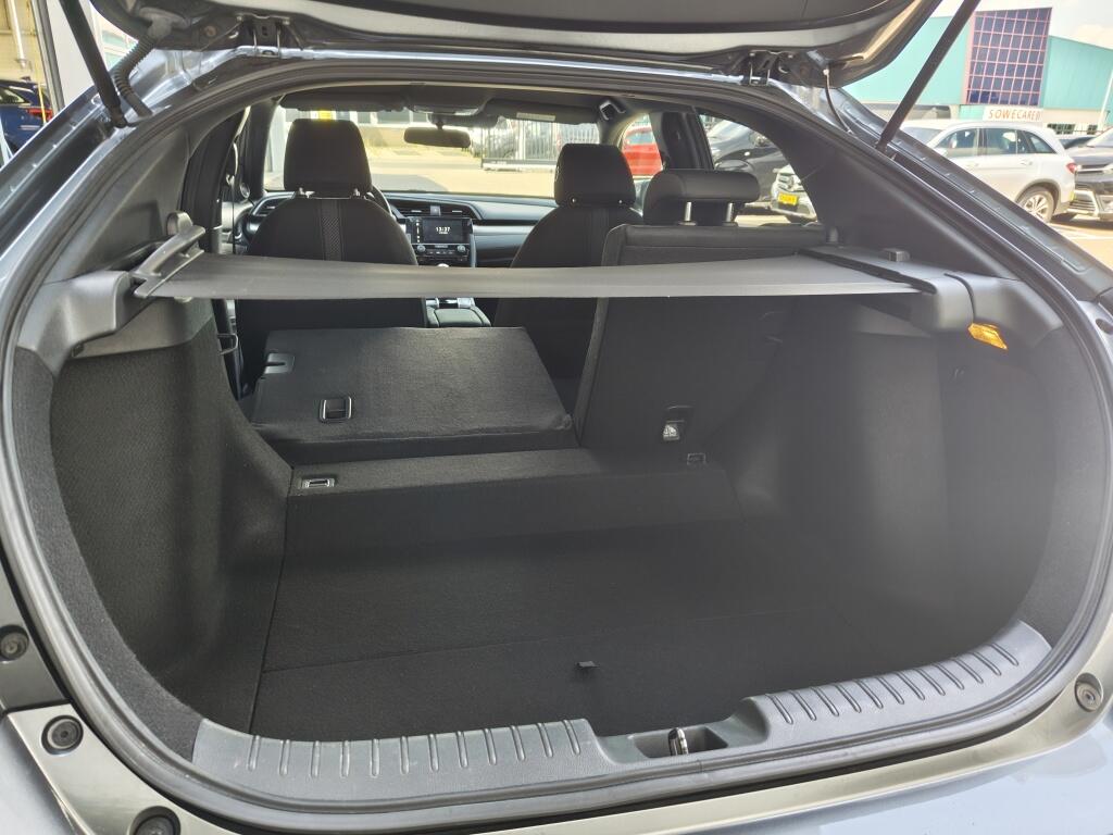 Honda Civic 1.0 i-VTEC Elegance | Sensoren v/a | Stoelverwarming | Navi - Image 32