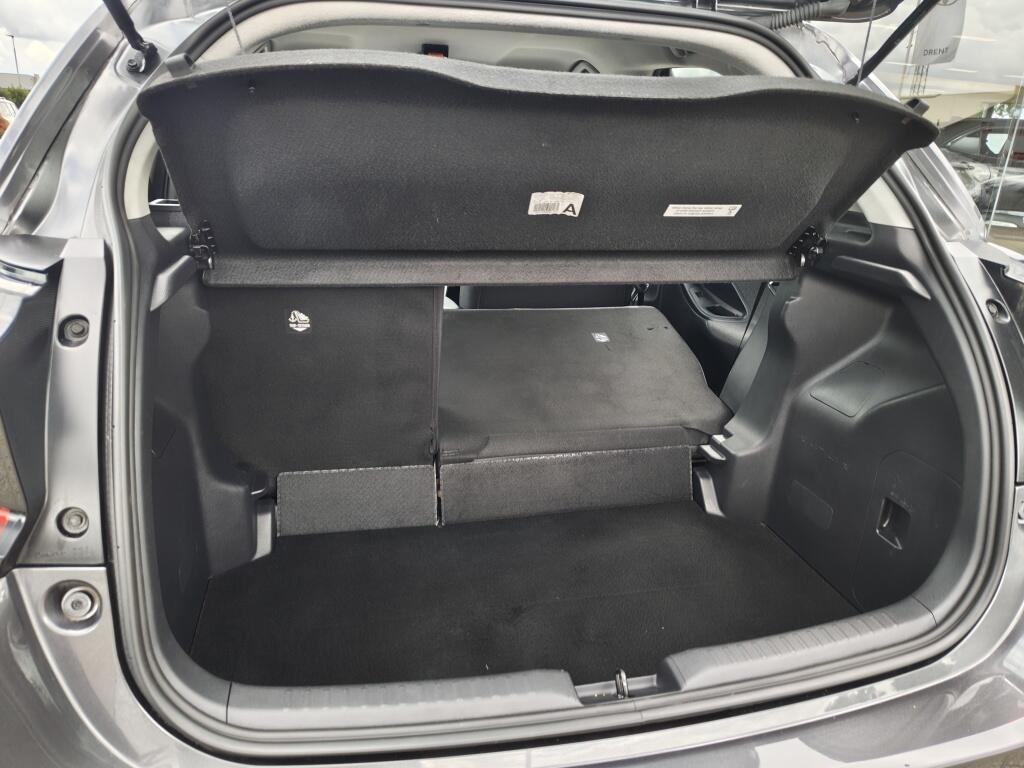 Toyota Yaris 1.5 Hybrid Dynamic | Trekhaak Afn. | All Seasons | Navi | Keyless Entry & Star - Image 31