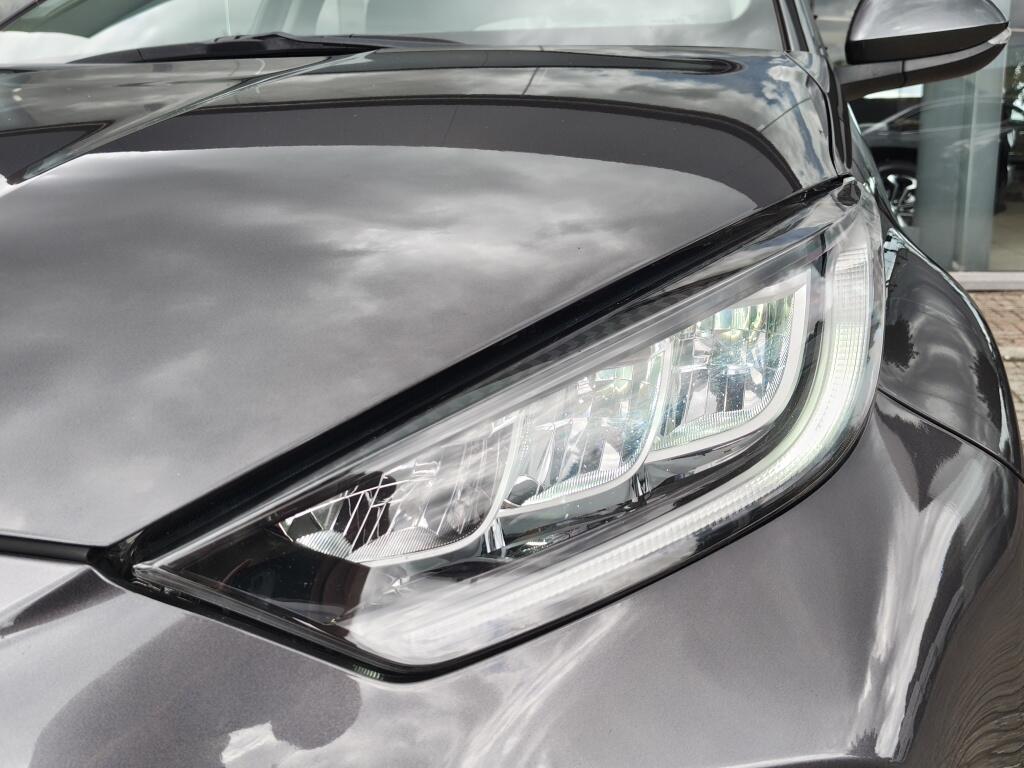 Toyota Yaris 1.5 Hybrid Dynamic | Trekhaak Afn. | All Seasons | Navi | Keyless Entry & Star - Image 32