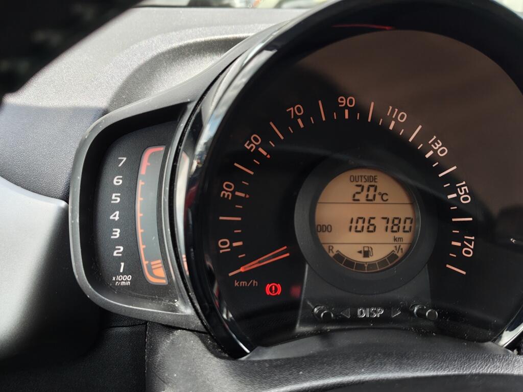 Toyota Aygo 1.0 VVT-i x-fun | Airco | Bluetooth | El. Raambediening | - Image 10