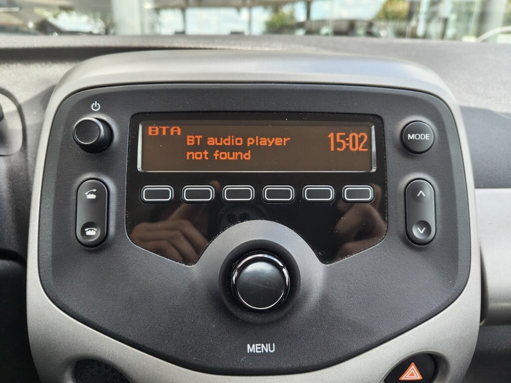 Toyota Aygo 1.0 VVT-i x-fun | Airco | Bluetooth | El. Raambediening | - Image 15