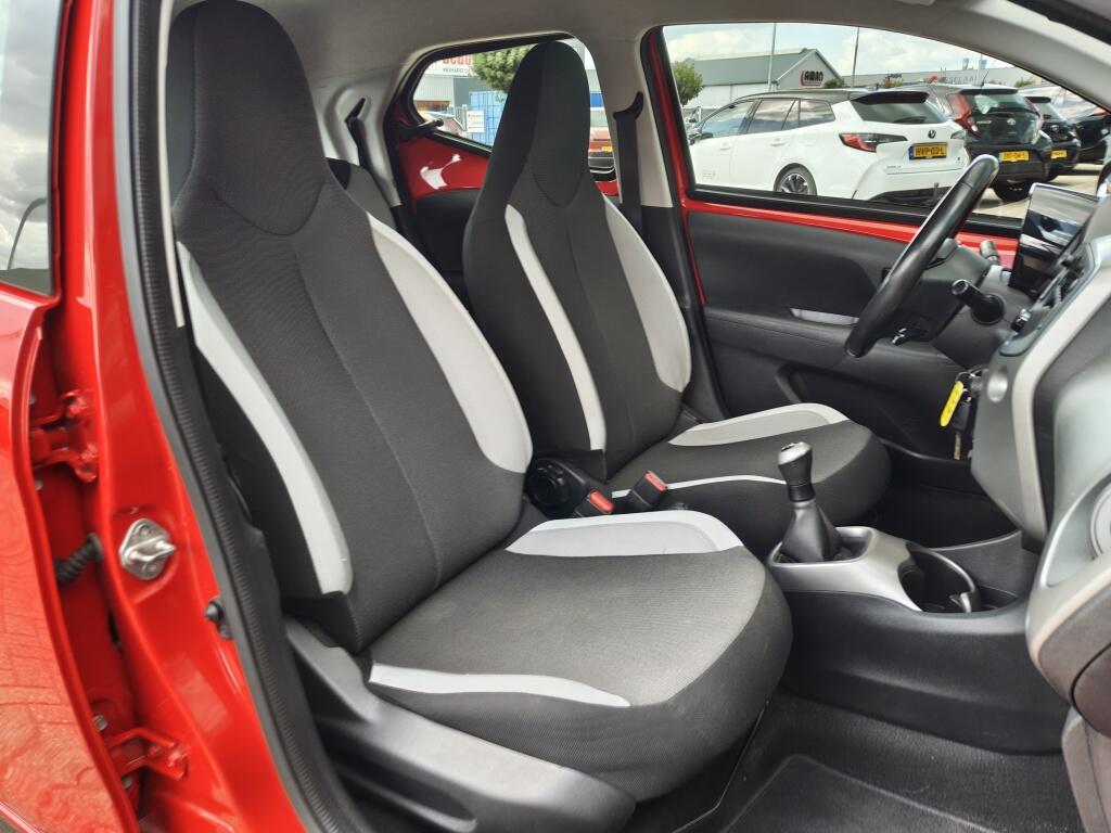 Toyota Aygo 1.0 VVT-i x-fun | Airco | Bluetooth | El. Raambediening | - Image 23