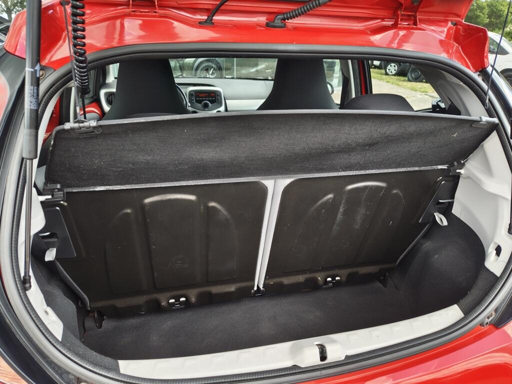 Toyota Aygo 1.0 VVT-i x-fun | Airco | Bluetooth | El. Raambediening | - Image 26