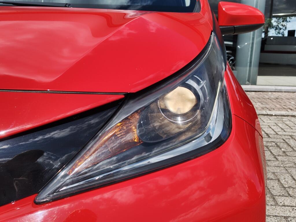 Toyota Aygo 1.0 VVT-i x-fun | Airco | Bluetooth | El. Raambediening | - Image 28