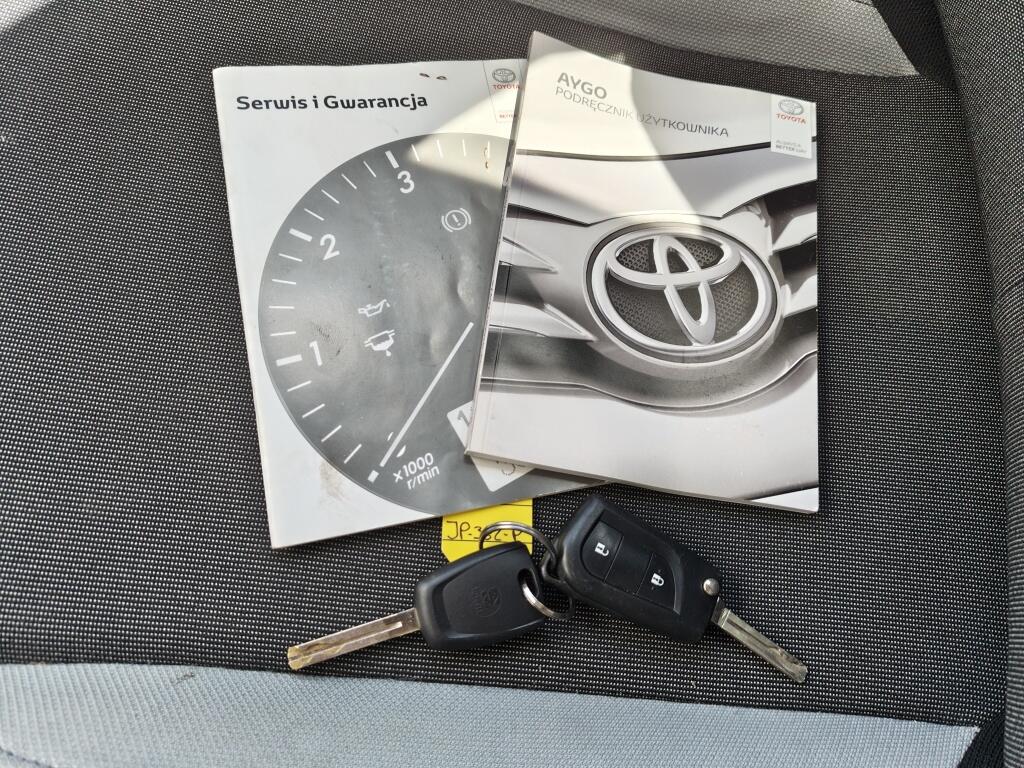 Toyota Aygo 1.0 VVT-i x-fun | Airco | Bluetooth | El. Raambediening | - Image 33