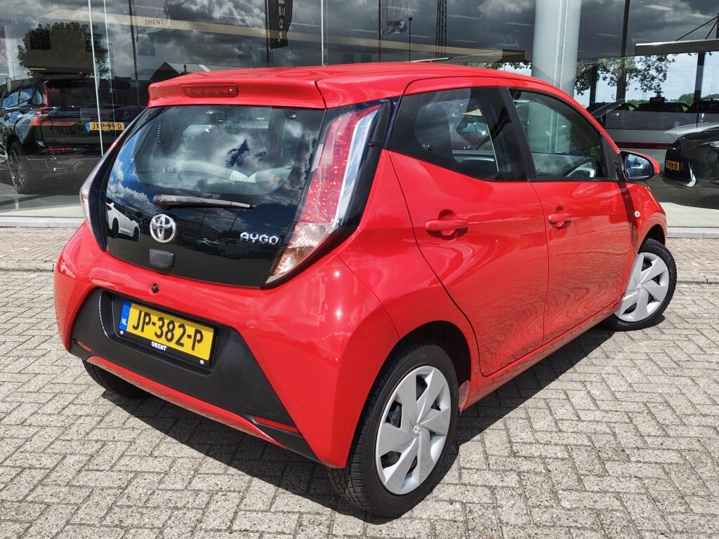 Toyota Aygo 1.0 VVT-i x-fun | Airco | Bluetooth | El. Raambediening | - Image 4