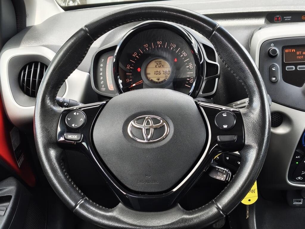 Toyota Aygo 1.0 VVT-i x-fun | Airco | Bluetooth | El. Raambediening | - Image 9