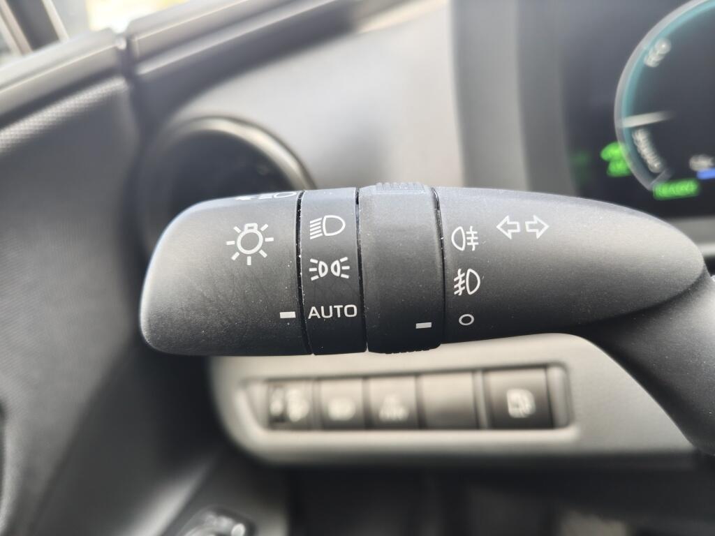 Toyota C-HR 2.0 PHEV 220 Dynamic | Sensoren v/a | Blind Spot | Stoelverwarming - Image 11