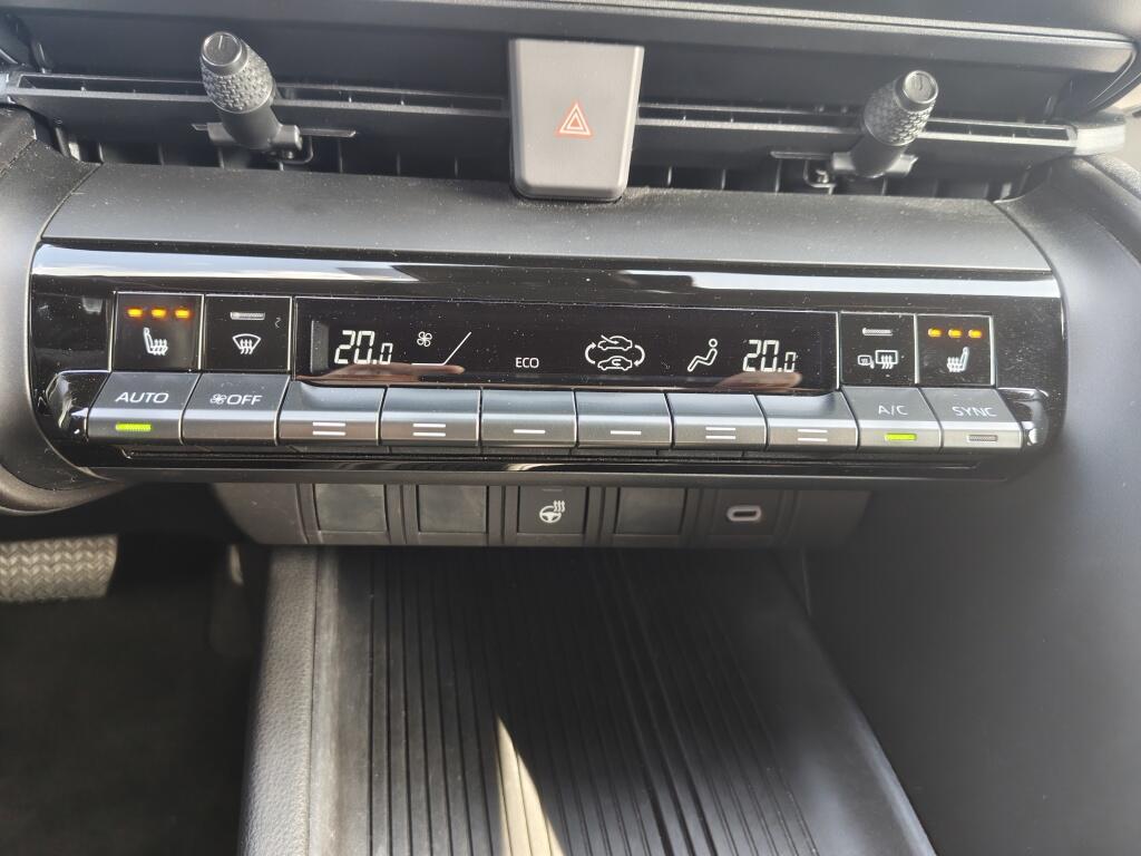 Toyota C-HR 2.0 PHEV 220 Dynamic | Sensoren v/a | Blind Spot | Stoelverwarming - Image 18