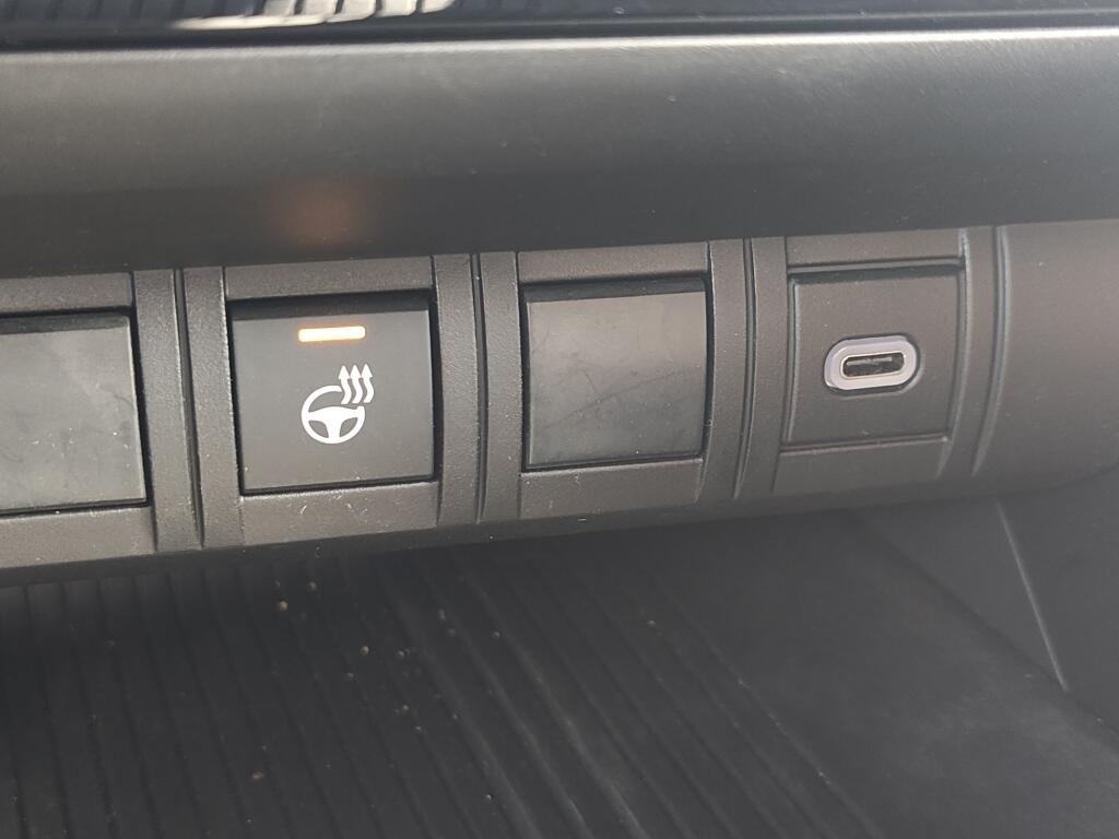 Toyota C-HR 2.0 PHEV 220 Dynamic | Sensoren v/a | Blind Spot | Stoelverwarming - Image 19
