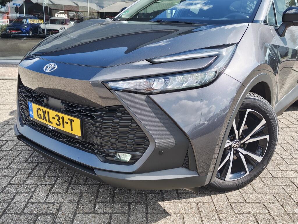 Toyota C-HR 2.0 PHEV 220 Dynamic | Sensoren v/a | Blind Spot | Stoelverwarming - Image 2