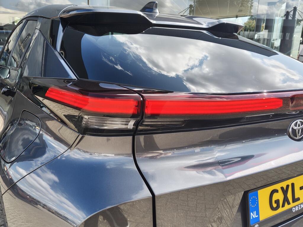Toyota C-HR 2.0 PHEV 220 Dynamic | Sensoren v/a | Blind Spot | Stoelverwarming - Image 34
