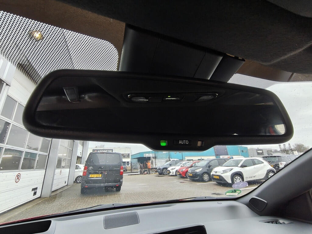 Toyota Yaris 1.5 Hybrid Launch Edition | Trekhaak | HUD | Navi | Stoelverwarm - Image 30
