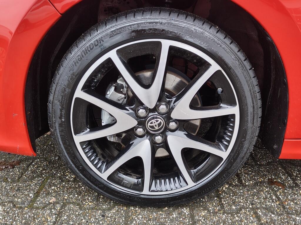 Toyota Yaris 1.5 Hybrid Launch Edition | Trekhaak | HUD | Navi | Stoelverwarm - Image 42