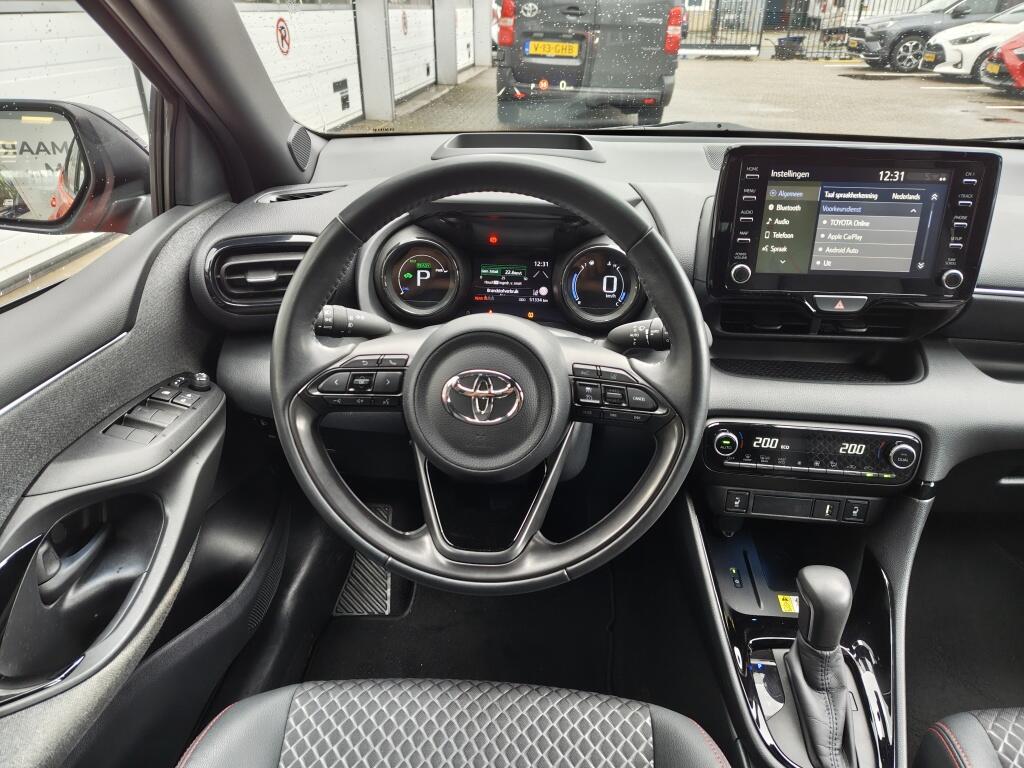 Toyota Yaris 1.5 Hybrid Launch Edition | Trekhaak | HUD | Navi | Stoelverwarm - Image 9