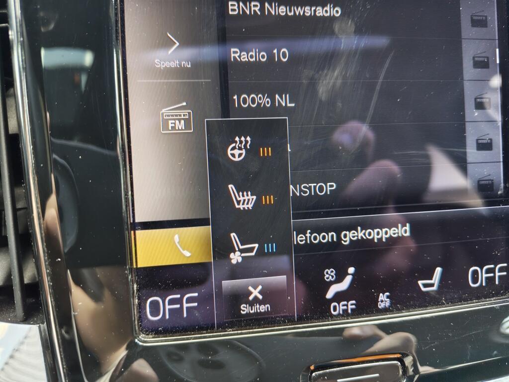 Volvo V60 2.0 T6 Recharge AWD Inscription | H&K | Trekhaak | Schuif/Kanteldak | HUD | Leder | Stoelverwarming - Image 22