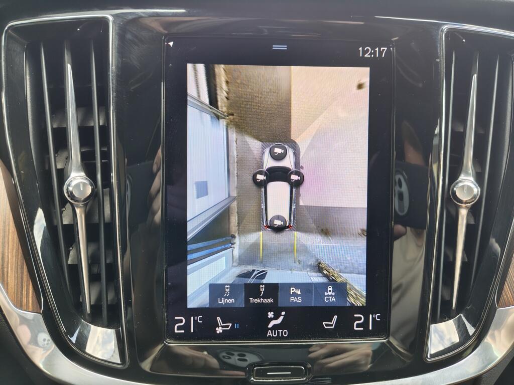 Volvo V60 2.0 T6 Recharge AWD Inscription | H&K | Trekhaak | Schuif/Kanteldak | HUD | Leder | Stoelverwarming - Image 26