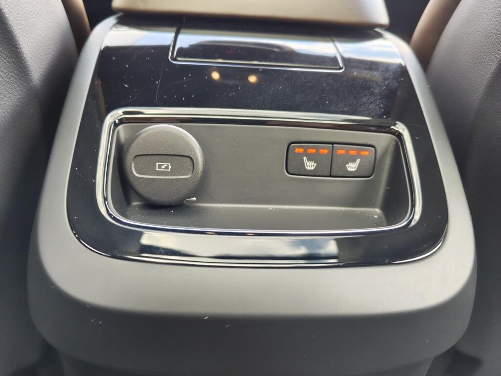 Volvo V60 2.0 T6 Recharge AWD Inscription | H&K | Trekhaak | Schuif/Kanteldak | HUD | Leder | Stoelverwarming - Image 41