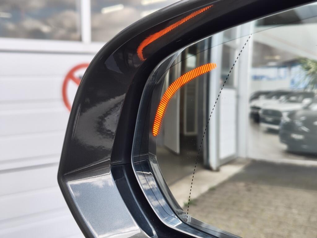 Volvo V60 2.0 T6 Recharge AWD Inscription | H&K | Trekhaak | Schuif/Kanteldak | HUD | Leder | Stoelverwarming - Image 51